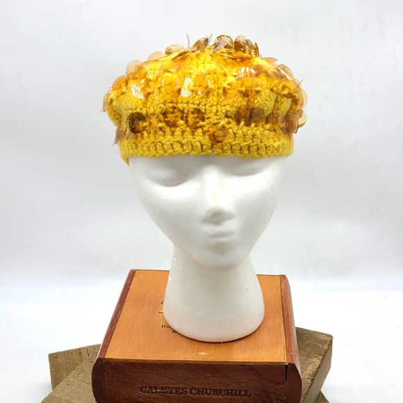 Vintage Knit Hat • Spangles • Mustard Yellow • 60s/70s - Picture 2 of 6